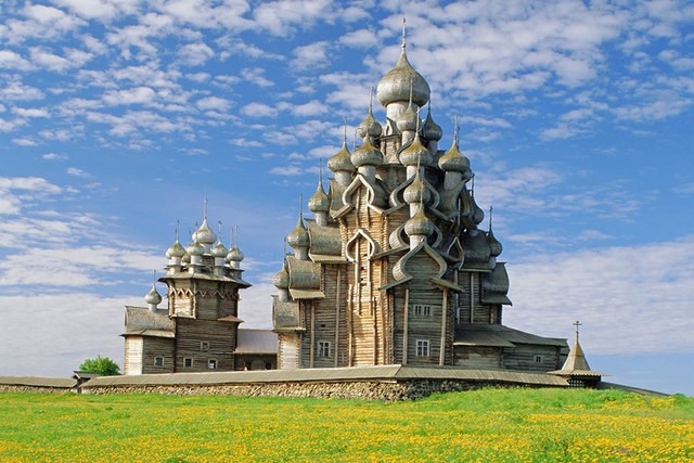 Nhà thờ trên hòn đảo Kizhi của Nga được UNESCO công nhận là di sản thế giới.