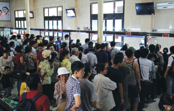Kinh nghiệm mua vé tàu Hà nội đi Huế1