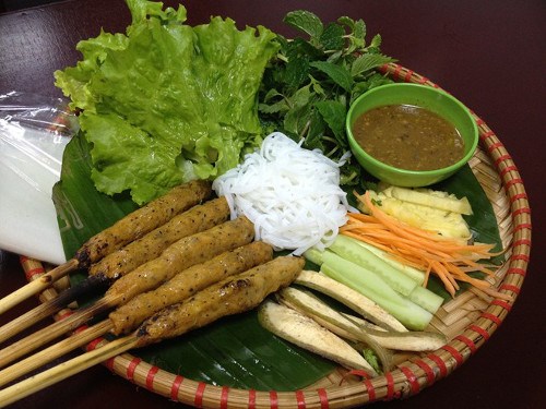 Những nhà hàng món Huế ngon nổi tiếng ở Hà Nội33